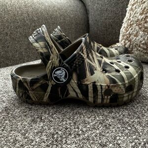 Toddler Camo Crocs